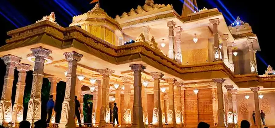 Ayodhya Ram Mandir Night Time Picture